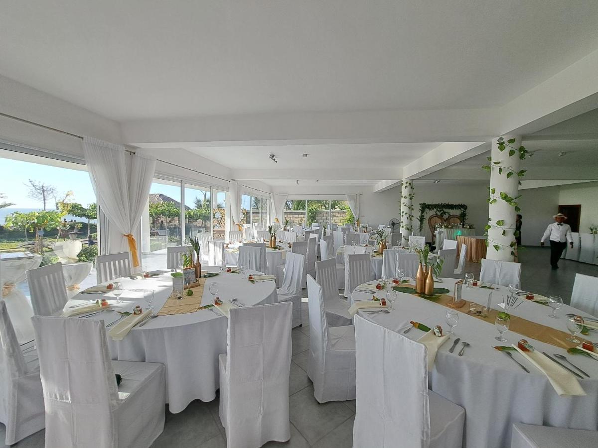 Aux 2 Metis Hotel โตเลียรา ภายนอก รูปภาพ