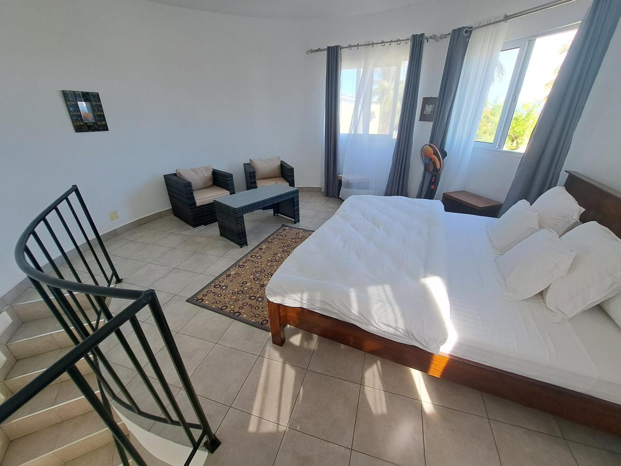 Aux 2 Metis Hotel โตเลียรา ภายนอก รูปภาพ