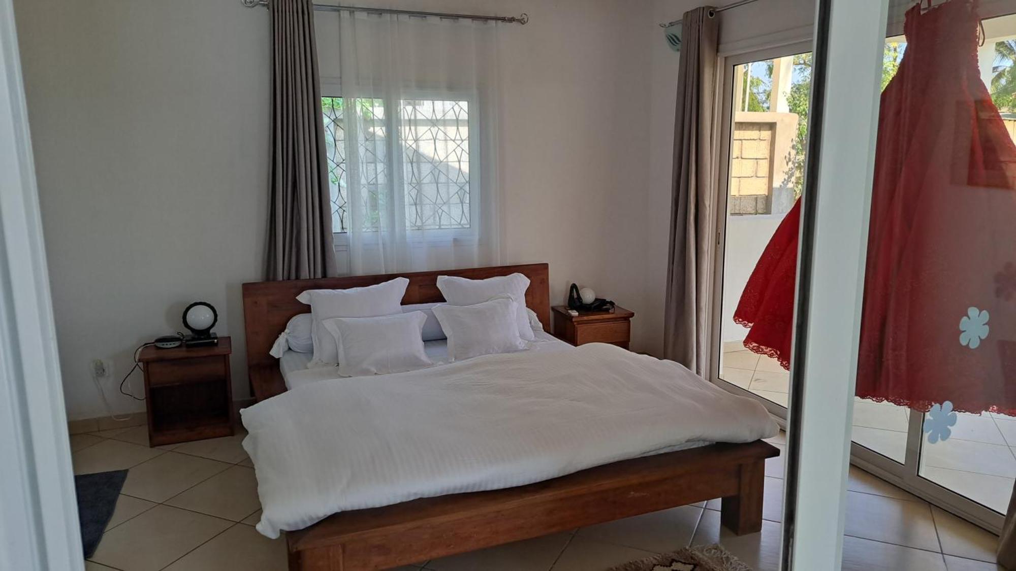Aux 2 Metis Hotel โตเลียรา ภายนอก รูปภาพ